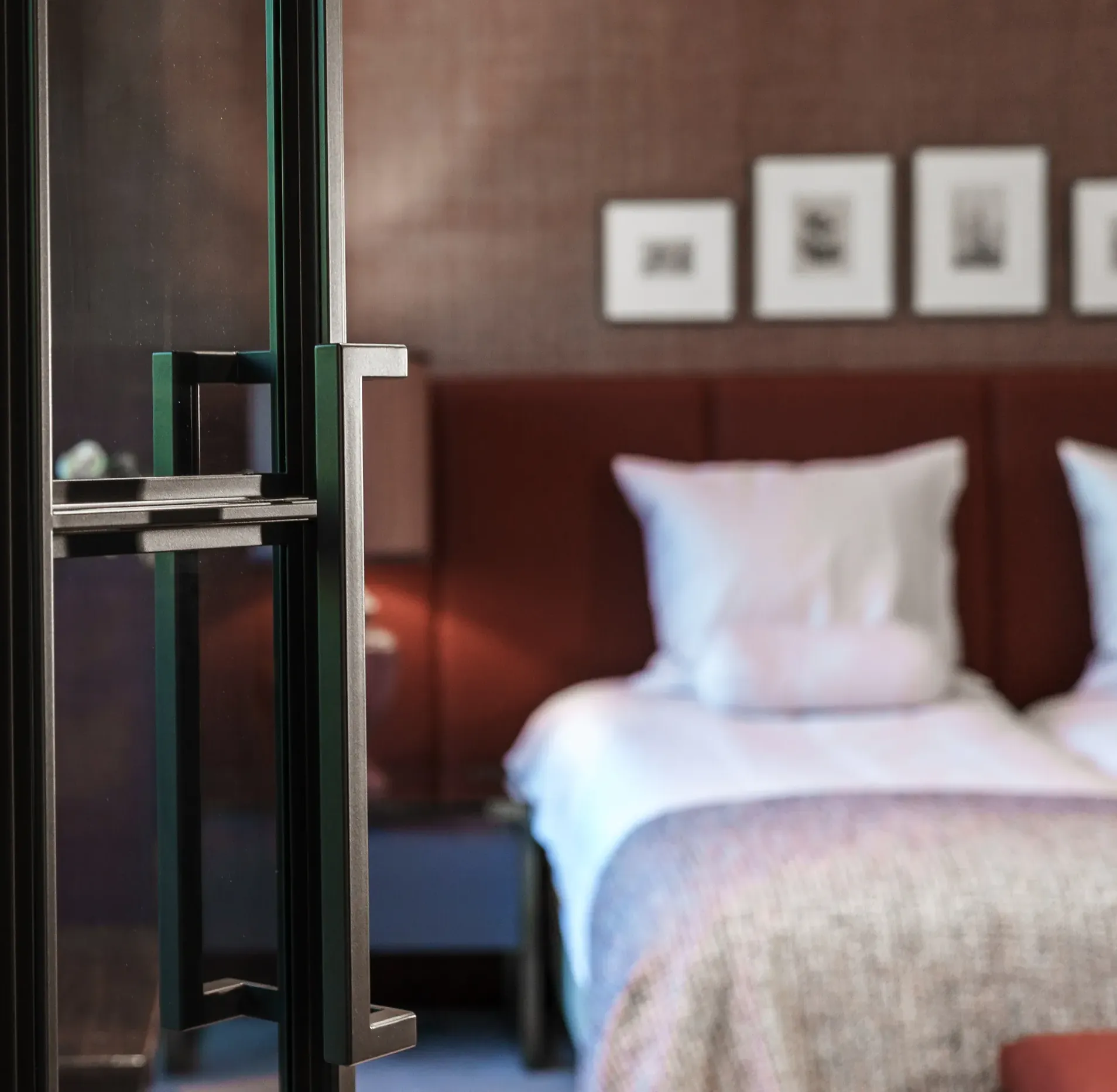 Levensverhaal weerspiegelt interieur - slaapkamer deur