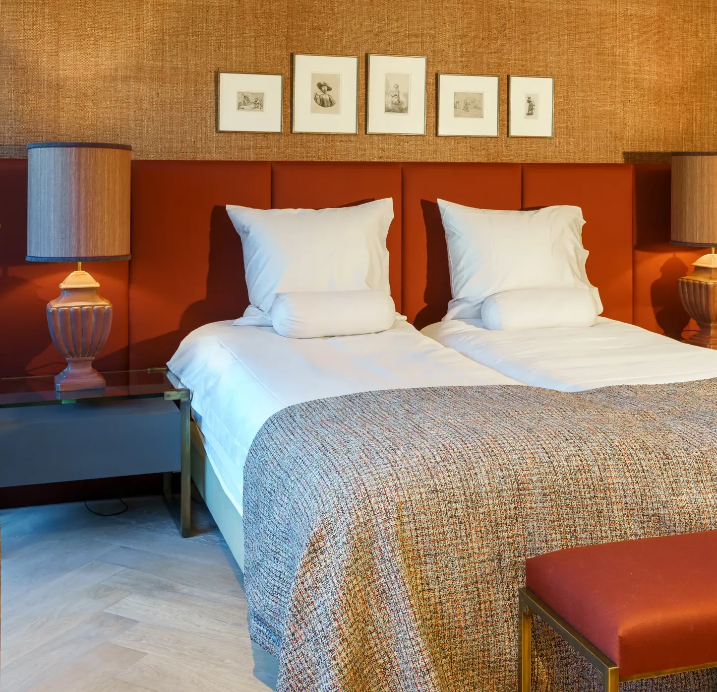 Levensverhaal weerspiegelt interieur - bed